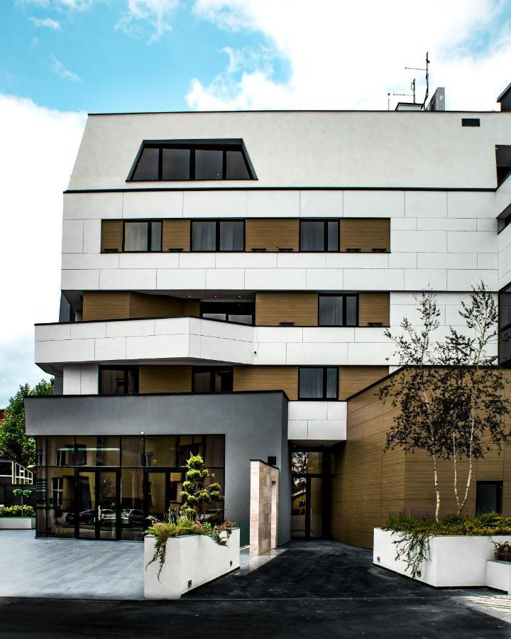Hotel Royal Putnik Vranje Esterno foto