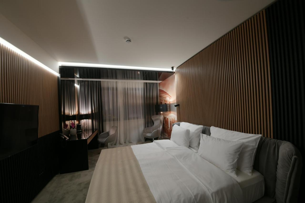 Hotel Royal Putnik Vranje Esterno foto